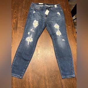 NWT Judy Blue 18w Lace Patch Skinny Jeans